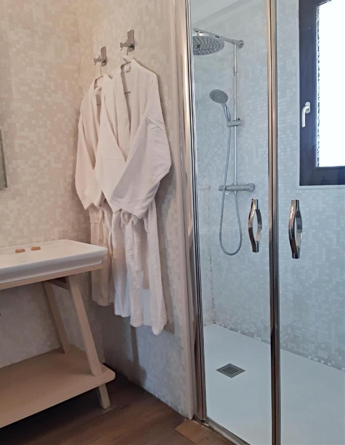 Les Suites Du Saint Nazaire - Les Balcons De La Cite Carcassonne Exterior photo
