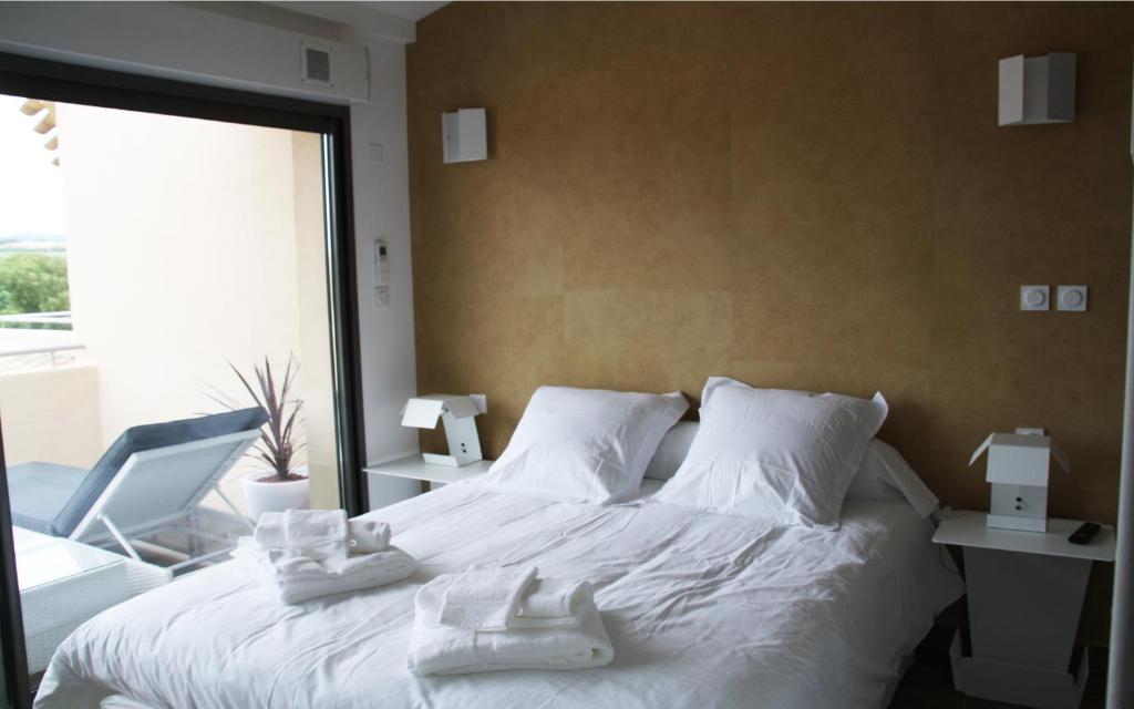 Les Suites Du Saint Nazaire - Les Balcons De La Cite Carcassonne Room photo